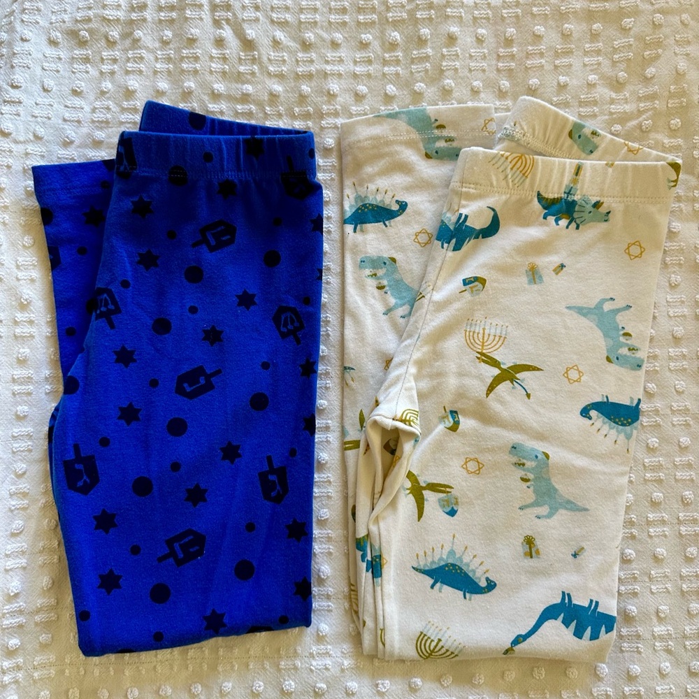 Cat & Jack Blue and Cream Hanukkah leggings size 6. NWOT